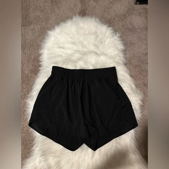 Lululemon Track That High Rise 5” inseam Shorts - Picture 4 of 6